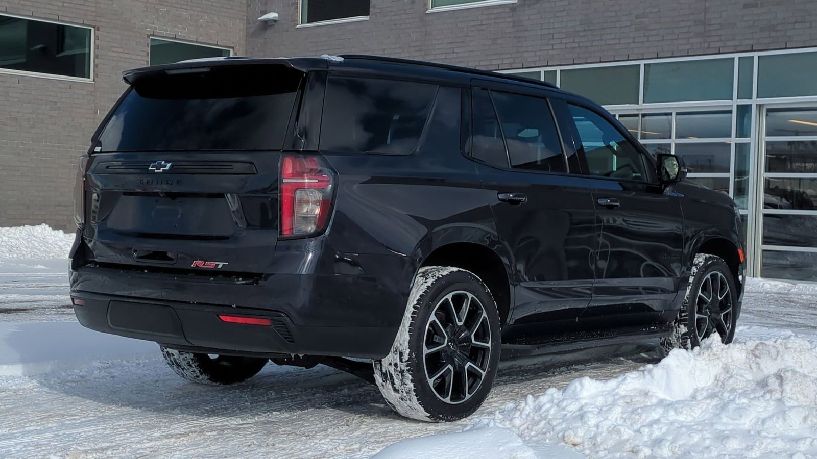 Used 2023 Chevrolet Tahoe RST image 6