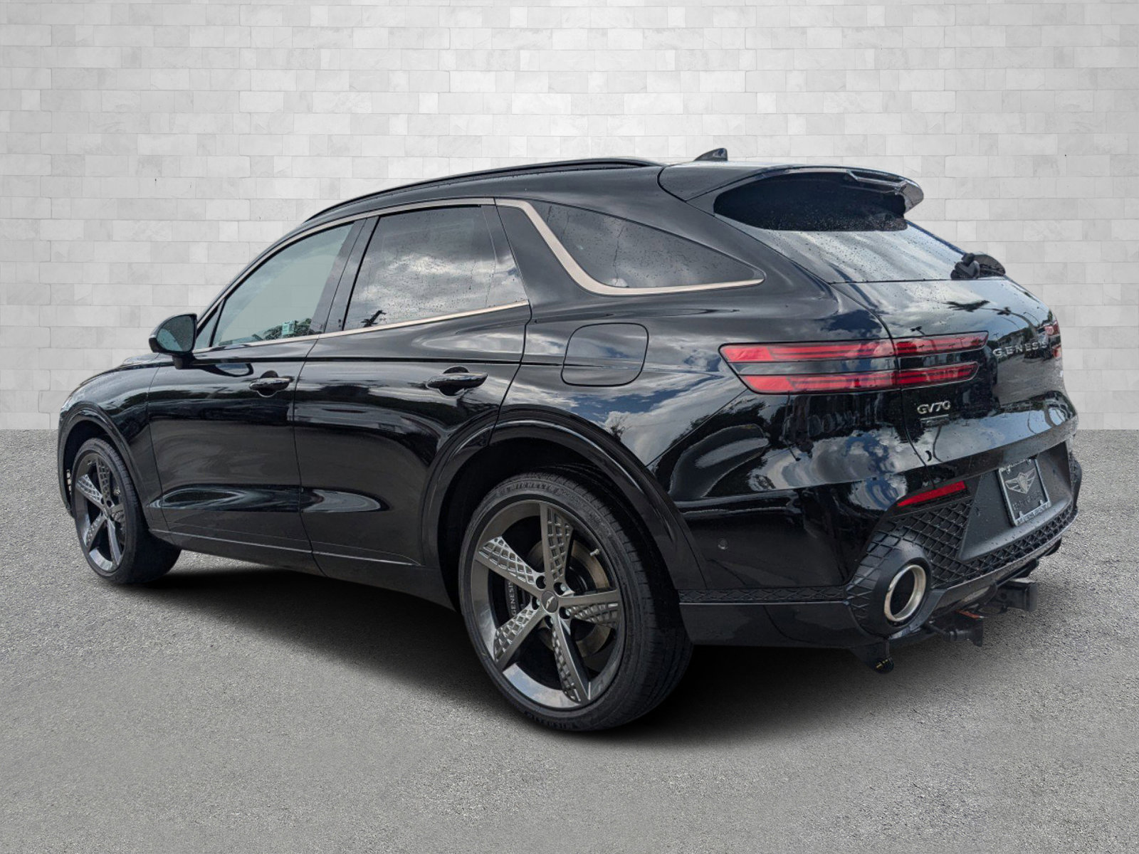 New 2025 Genesis GV70 3.5T Sport w/ Sport Advanced Package AWD/4WD image 4