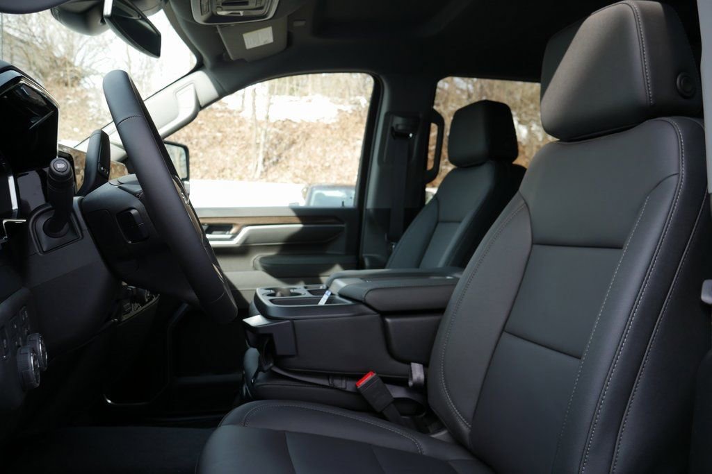 New 2026 Chevrolet Silverado 2500 LT w/ Trail Boss Package image 9