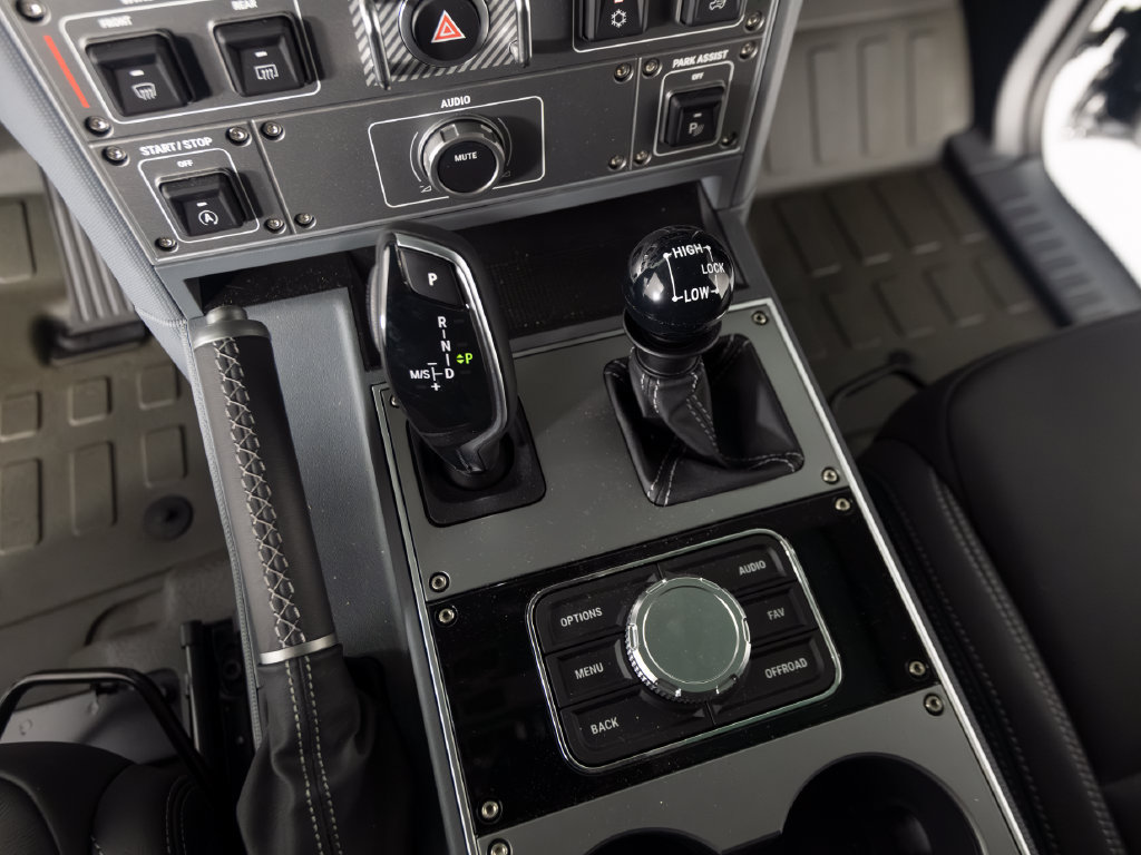 New 2025 INEOS Grenadier Fieldmaster Edition AWD/4WD image 26