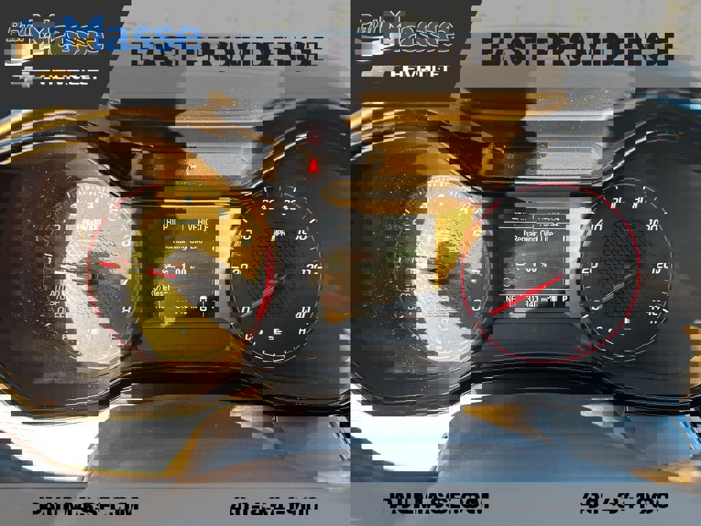 Certified 2024 Chevrolet Trax RS w/ Driver Confidence Package image 10