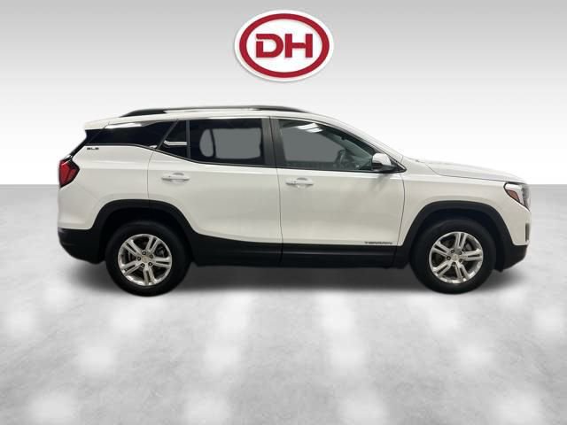 Used 2021 GMC Terrain SLE w/ Driver Convenience Package image 2