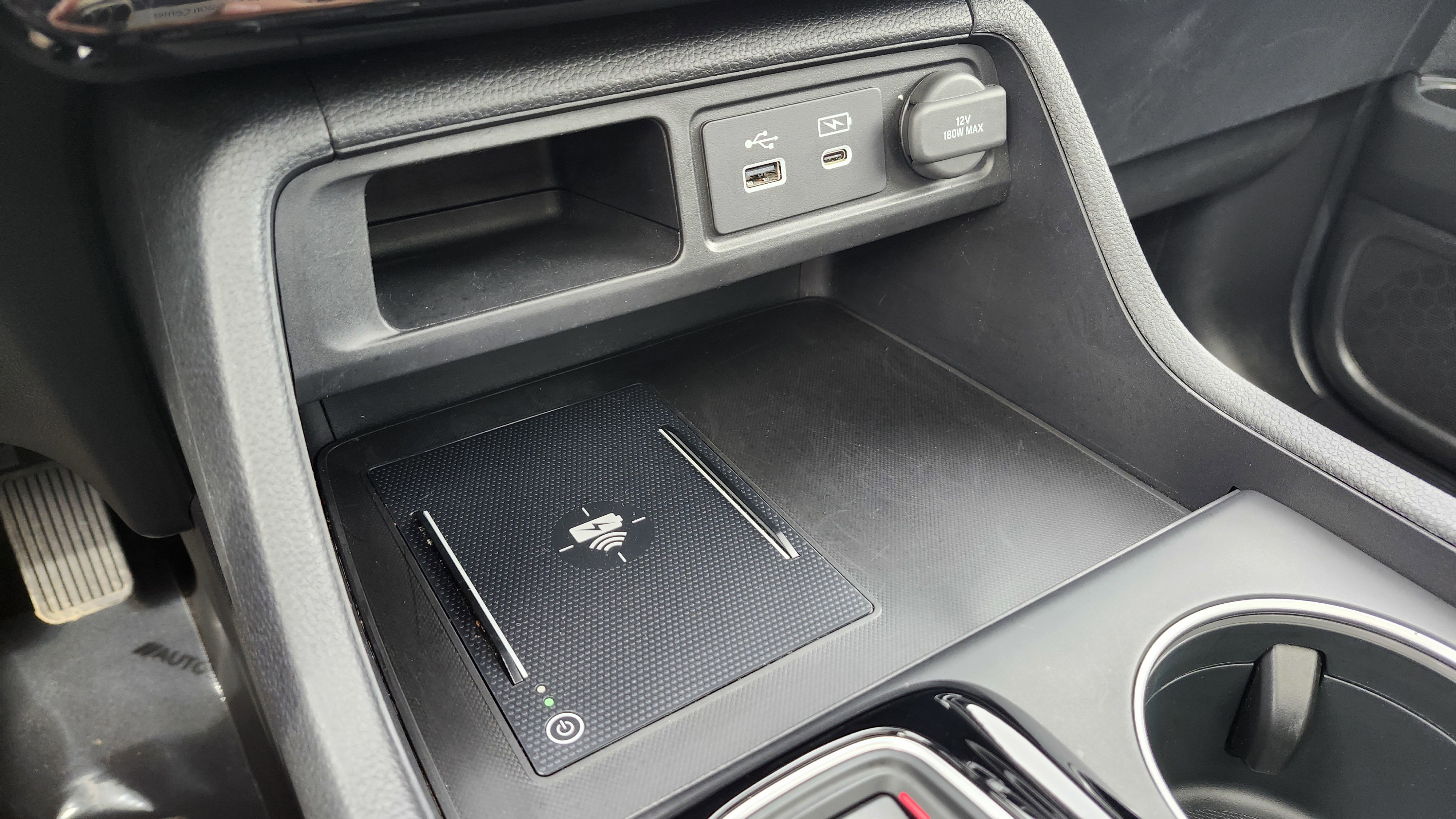 Used 2024 Honda Pilot Touring image 11