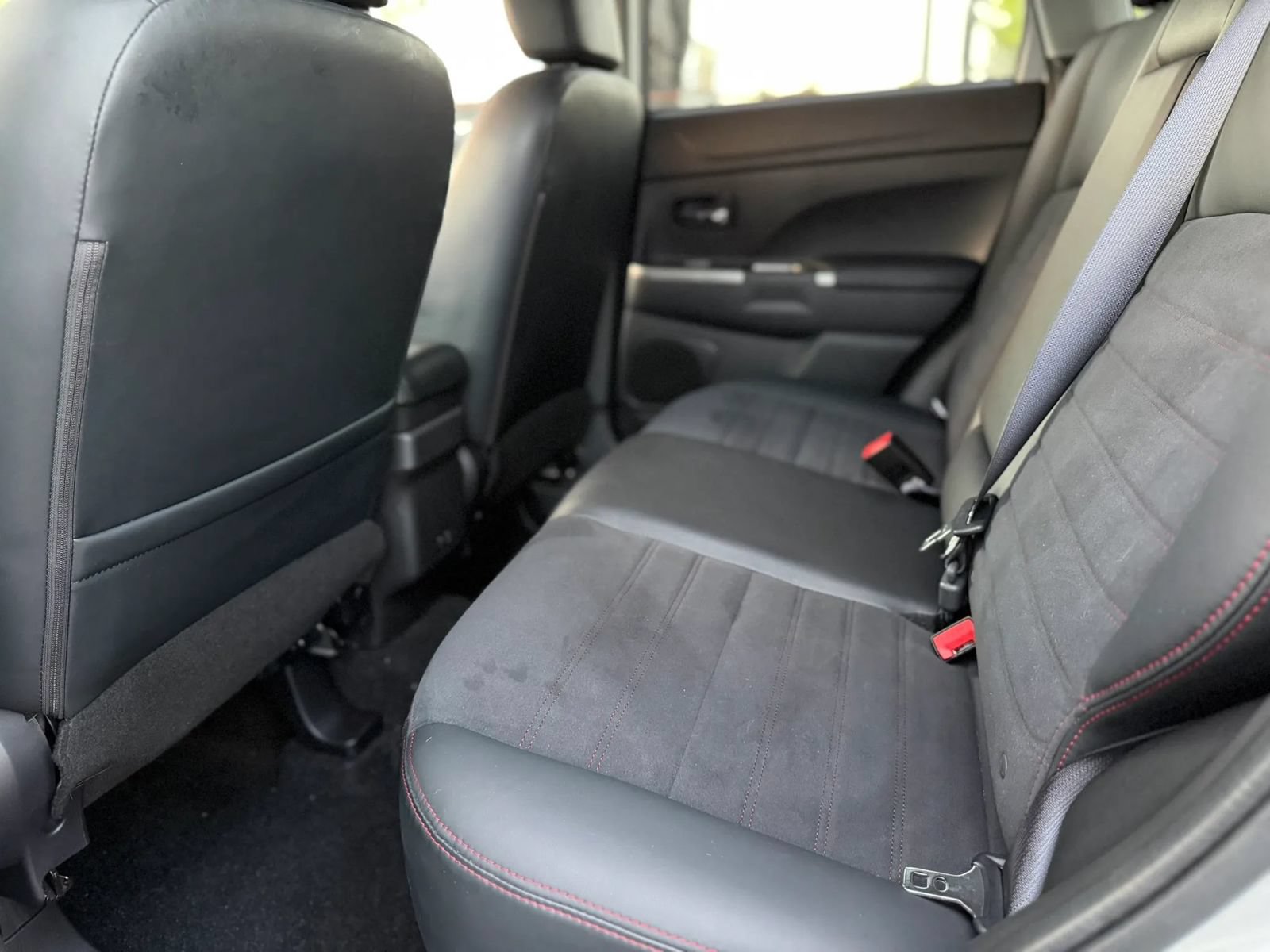 Used 2022 Mitsubishi Outlander Sport SE AWD/4WD image 25