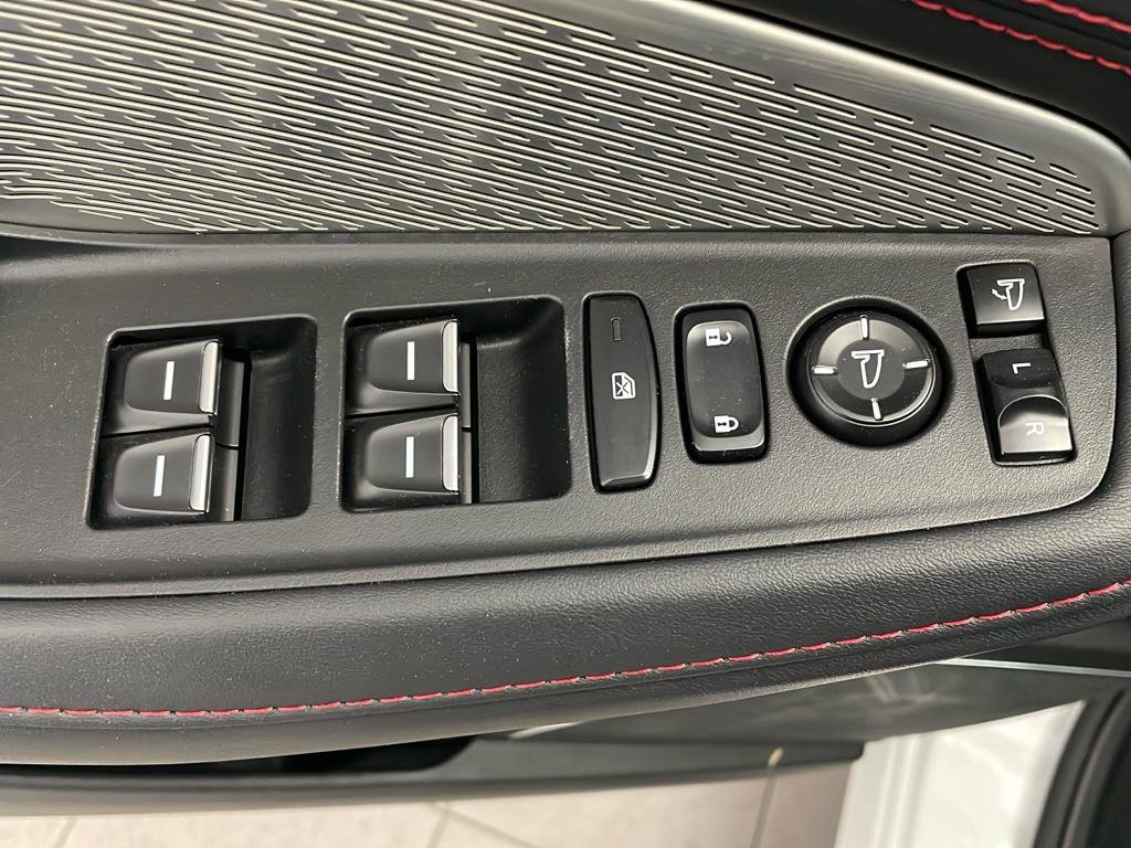 Used 2022 Acura MDX A-Spec image 16