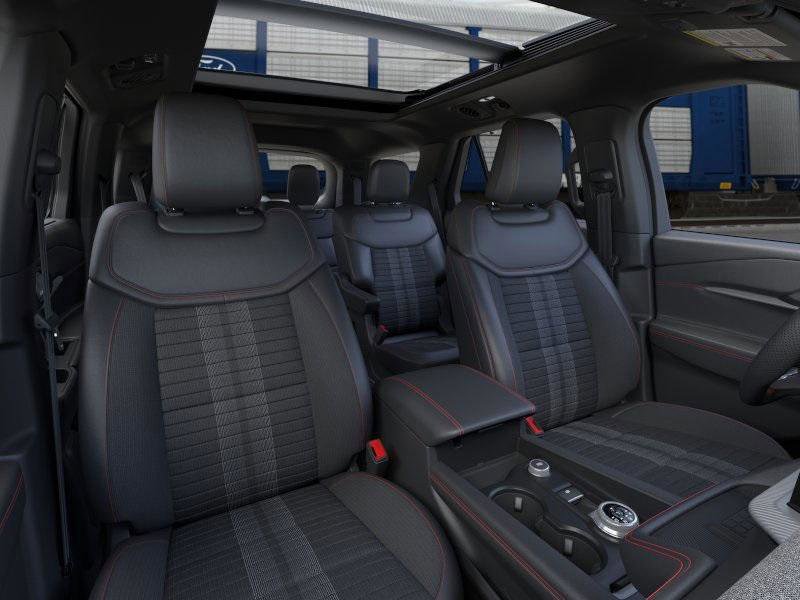 New 2025 Ford Explorer ST-Line w/ Premium Package image 32