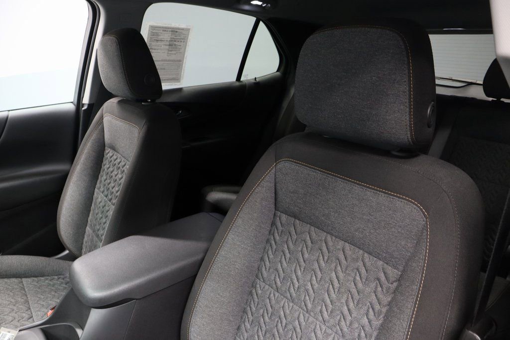Used 2024 Chevrolet Equinox LT image 24