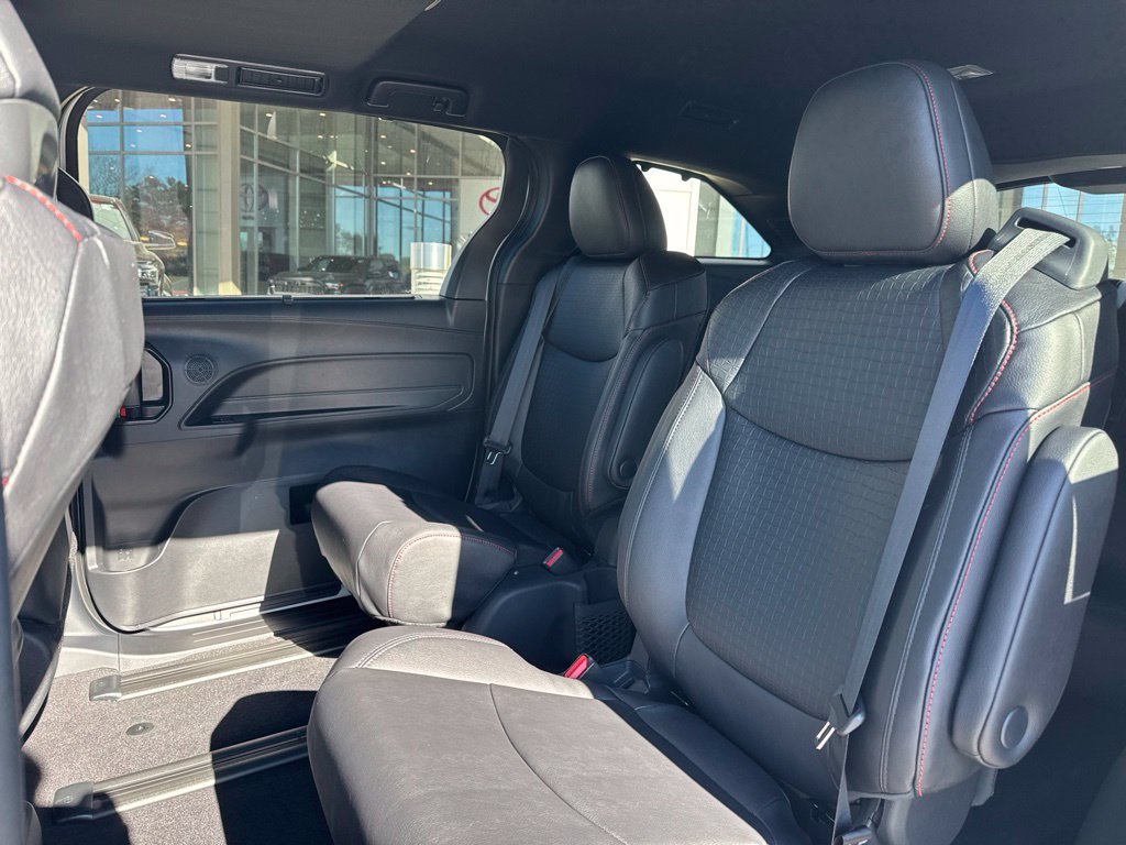 New 2026 Toyota Sienna XSE AWD/4WD image 13