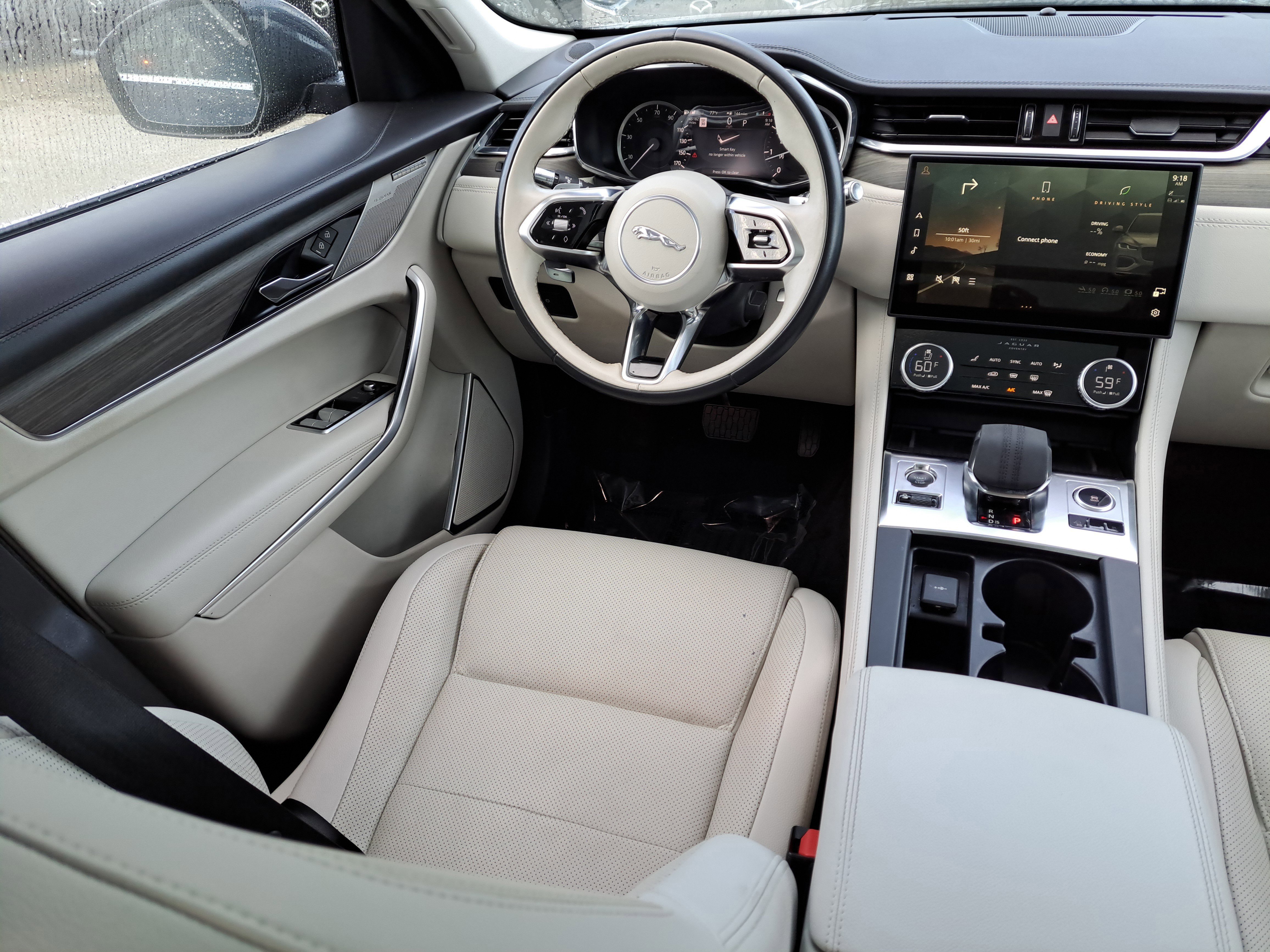 Used 2022 Jaguar F-PACE S image 9