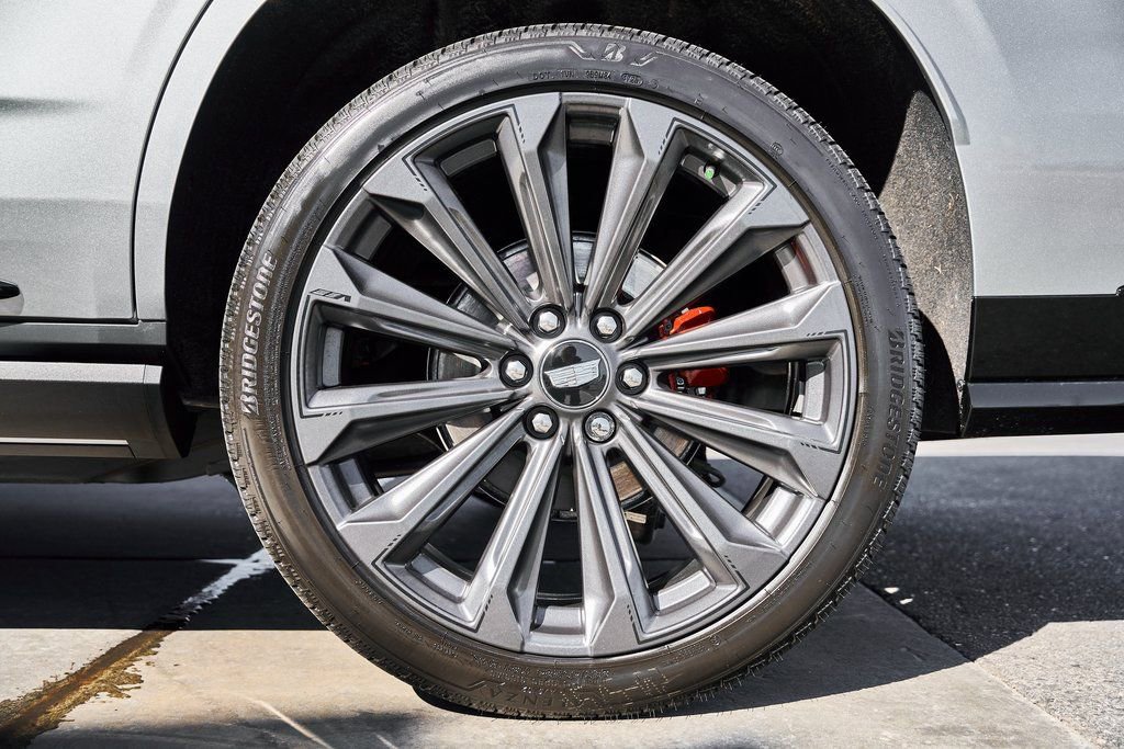 Used 2026 Cadillac Escalade V image 25