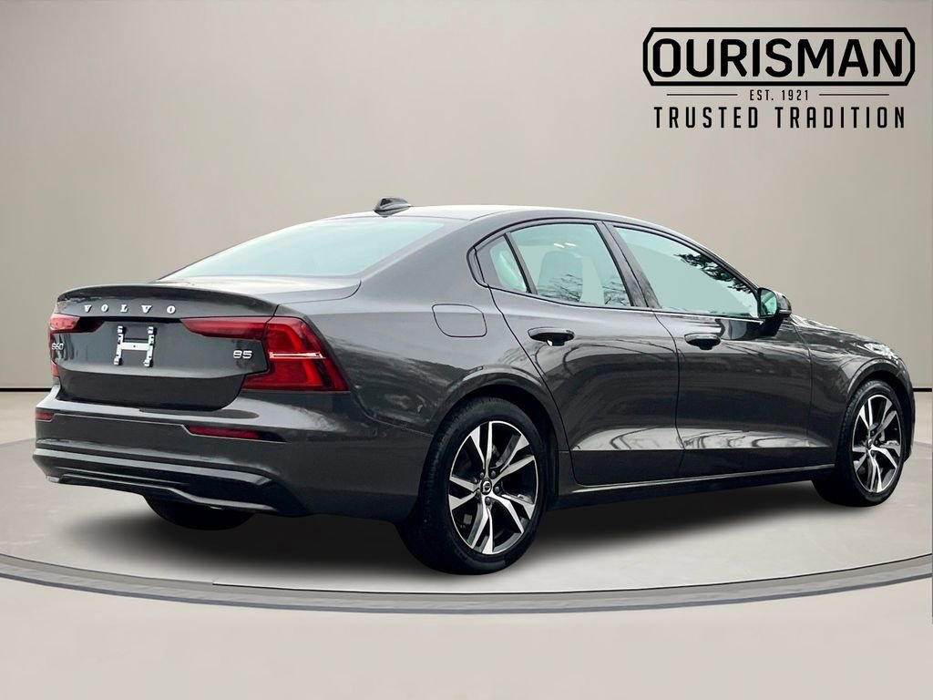 Used 2024 Volvo S60 B5 Core image 5