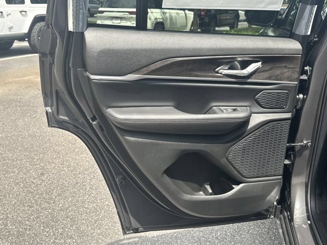 New 2026 Jeep Grand Cherokee Limited AWD/4WD image 20