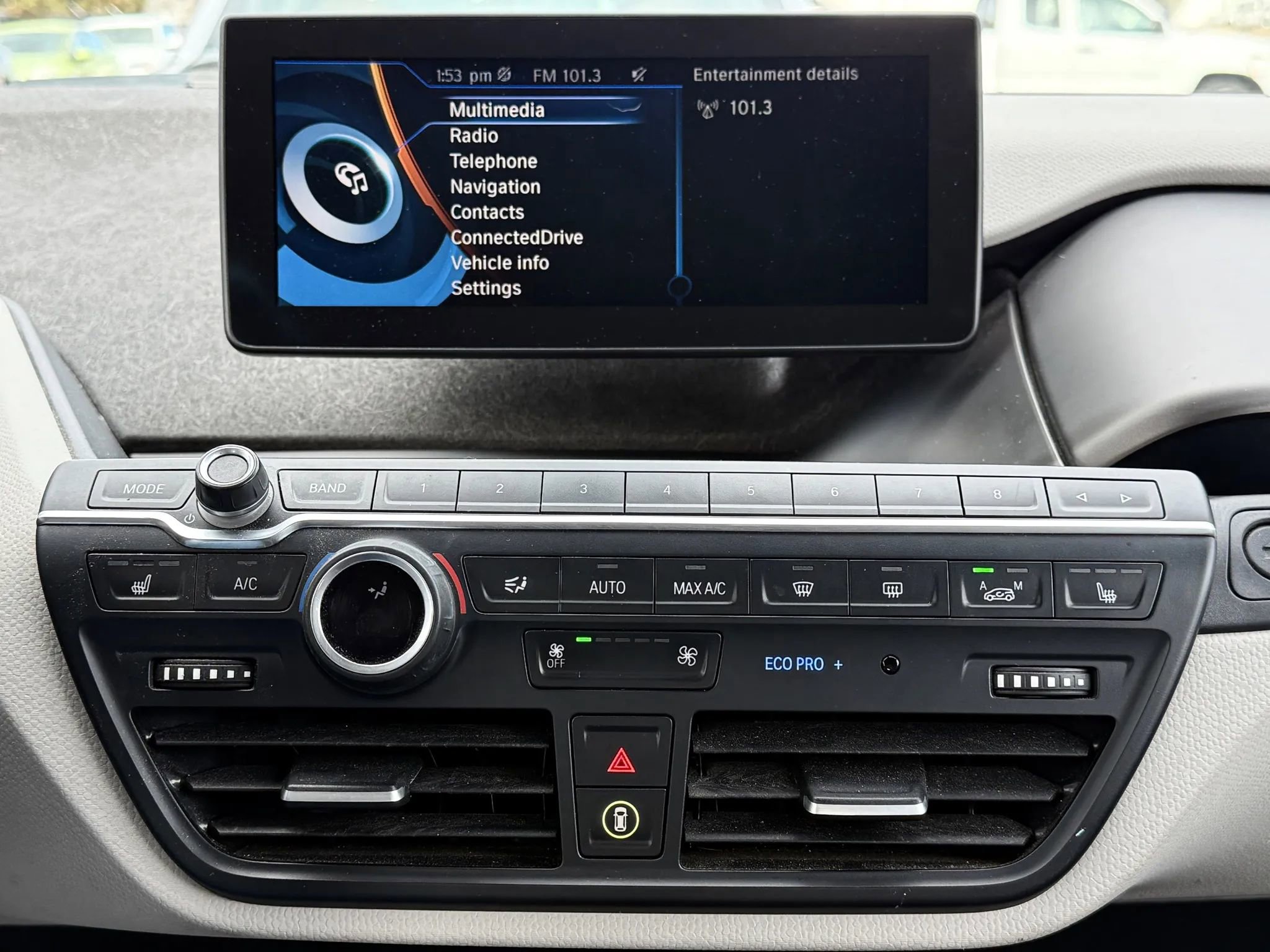 Used 2015 BMW i3 image 26