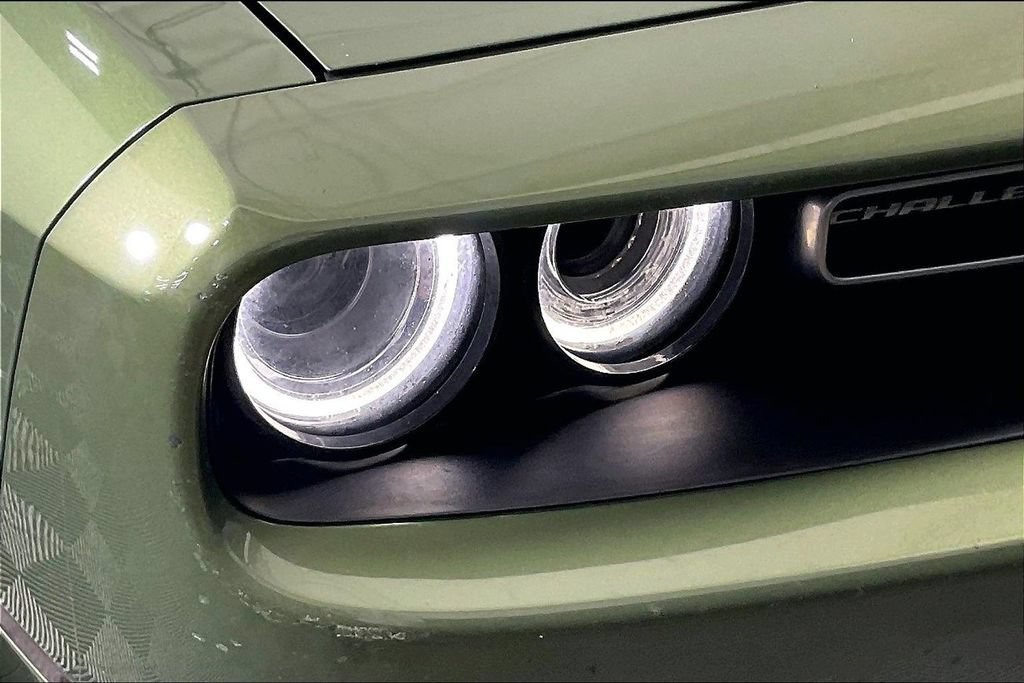 Used 2018 Dodge Challenger SXT Plus RWD image 32