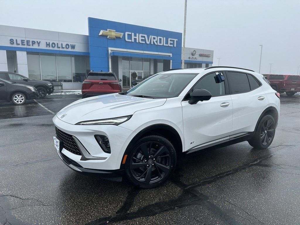 New 2025 Buick Envision Sport Touring image 1