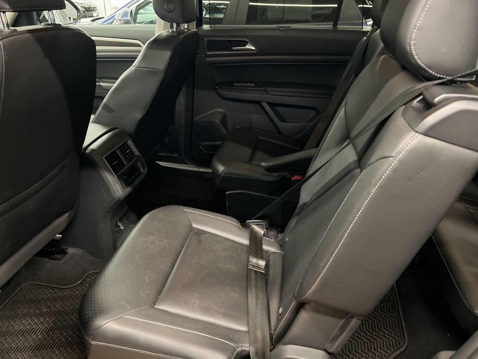 Used 2019 Volkswagen Atlas SE FWD image 21