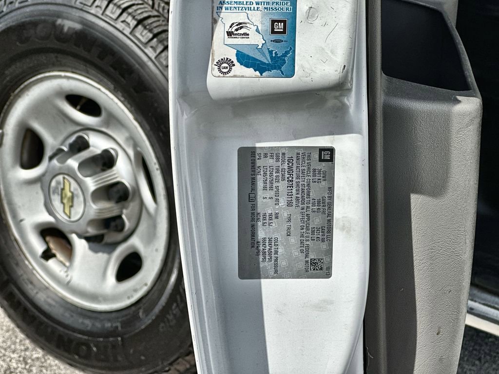 Certified 2014 Chevrolet Express 2500 w/ Cold Climate Package image 32