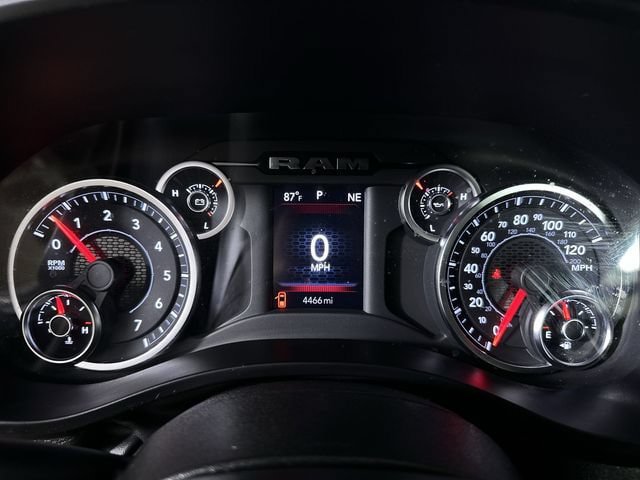 Used 2025 RAM 1500 Tradesman AWD/4WD image 12