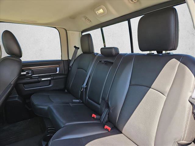 Used 2016 RAM 1500 Laramie w/ Convenience Group AWD/4WD image 19