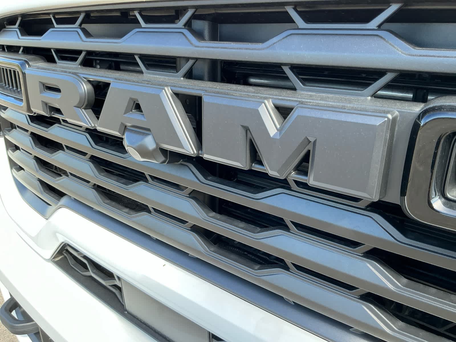 New 2026 RAM 2500 Big Horn AWD/4WD image 16