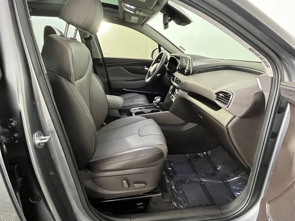 Used 2019 Hyundai Santa Fe AWD image 17