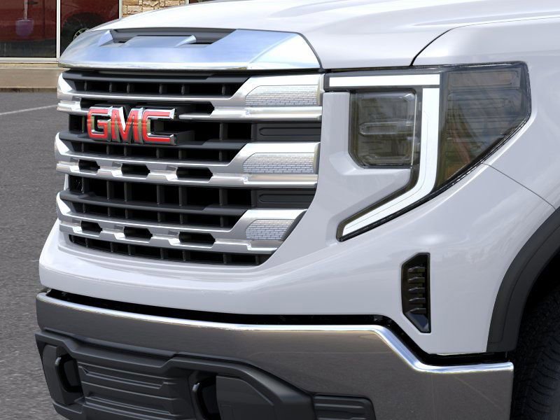 New 2026 GMC Sierra 1500 SLE image 13