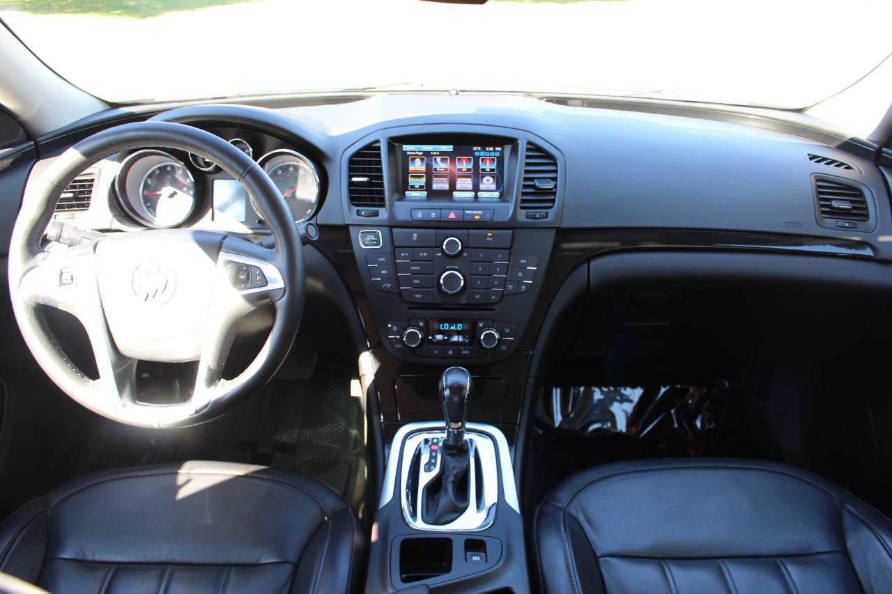 Used 2013 Buick Regal Premium FWD image 31