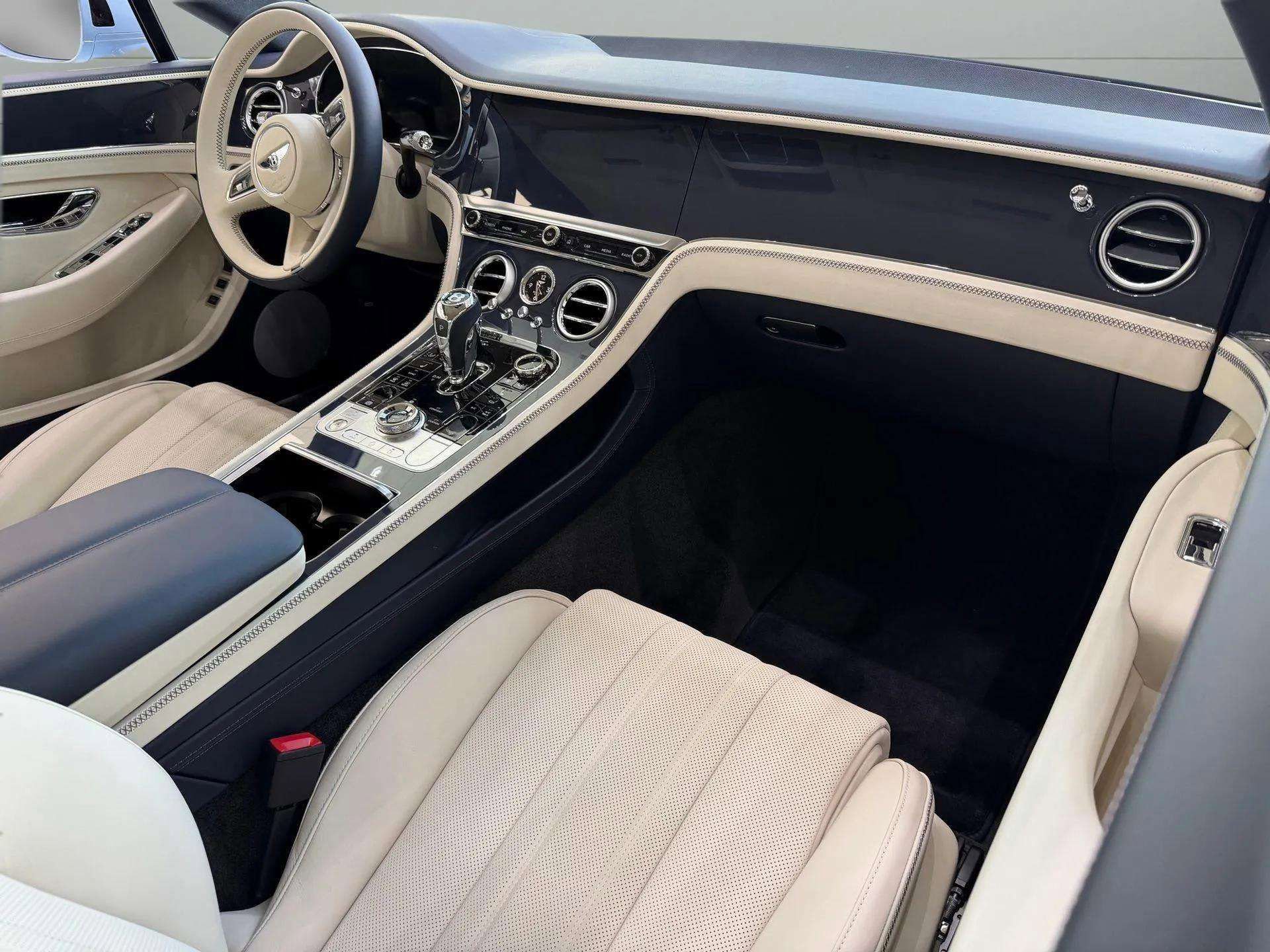 New 2026 Bentley Continental GT AWD/4WD image 2
