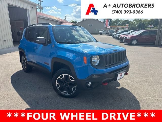 Used 2015 Jeep Renegade Trailhawk w/ Popular Equipment Group AWD/4WD image 1