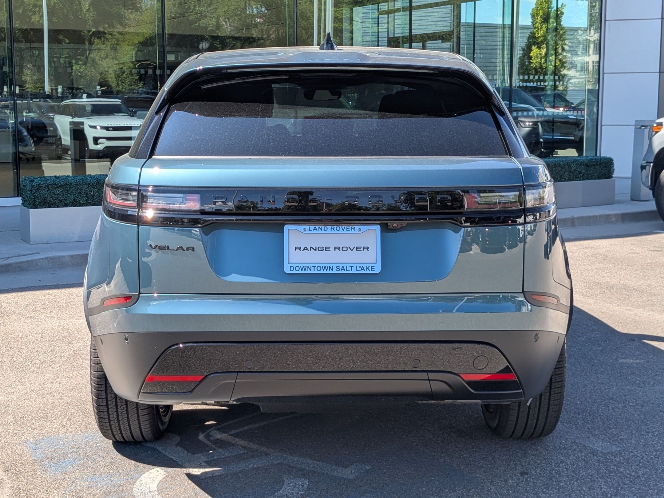 New 2026 Land Rover Range Rover Velar S AWD/4WD image 6