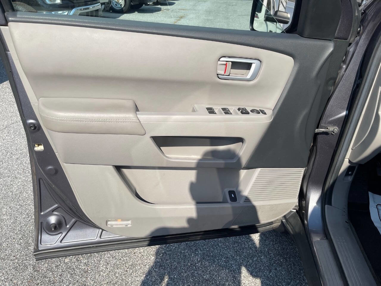 Used 2014 Honda Pilot EX-L image 11