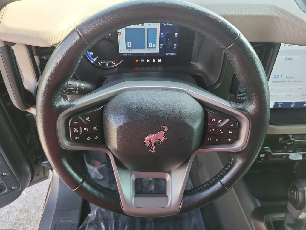 Used 2023 Ford Bronco Wildtrak image 26