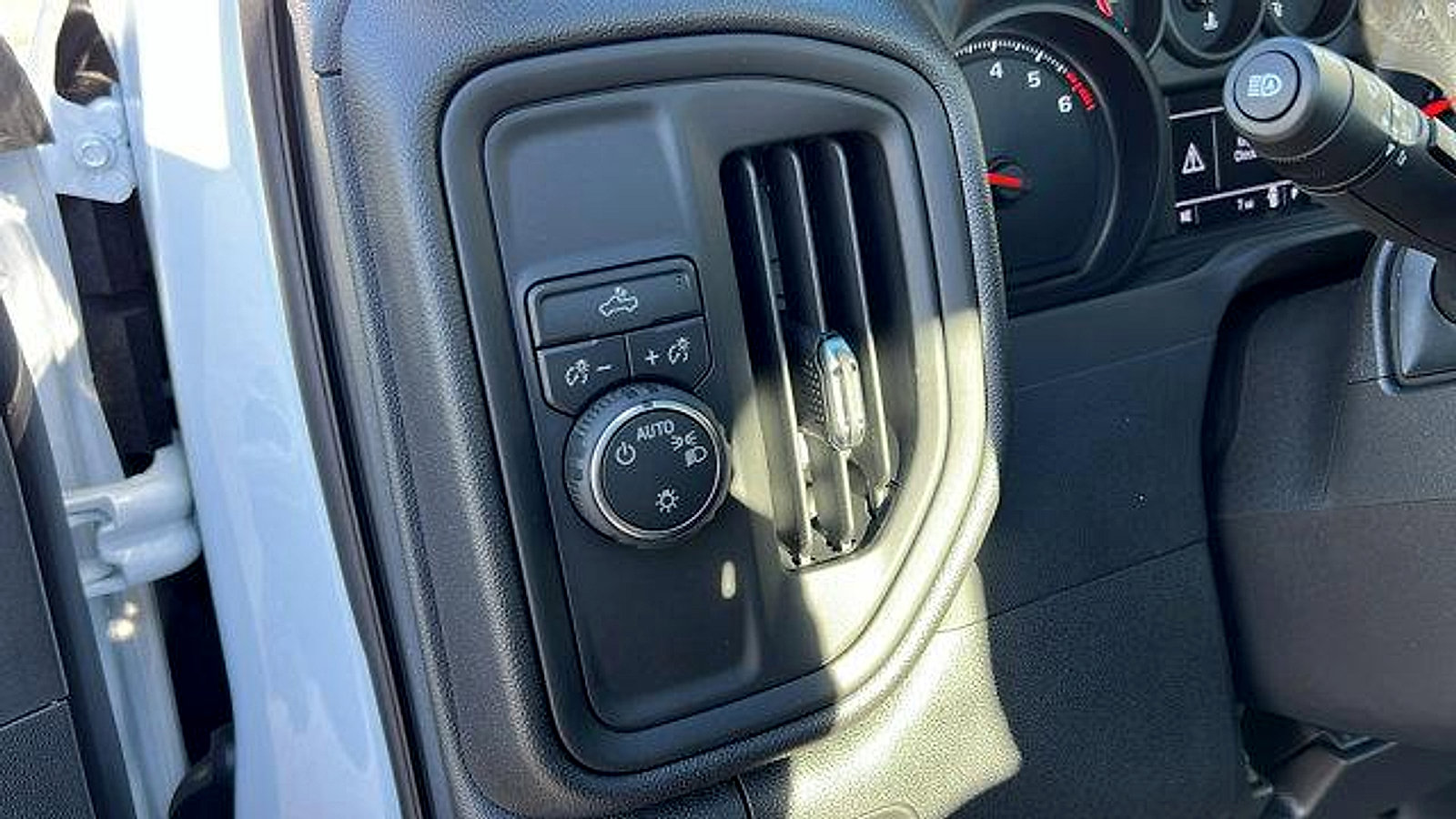 New 2026 Chevrolet Silverado 1500 W/T image 22