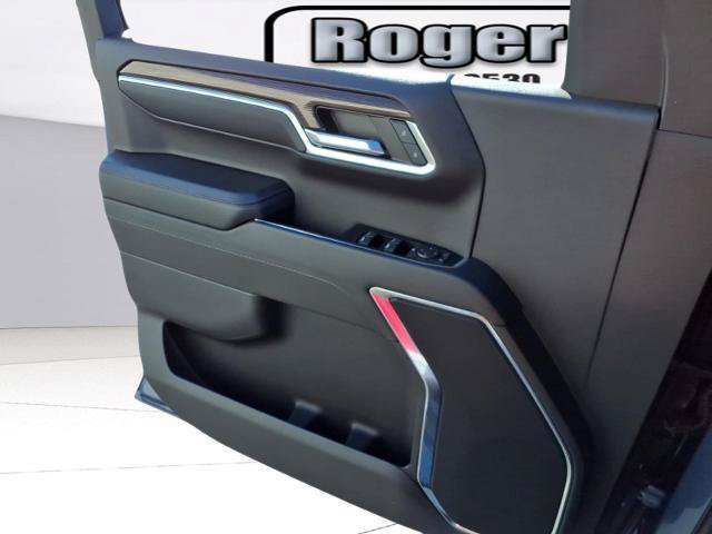 Used 2024 Chevrolet Silverado 1500 LT AWD/4WD image 17