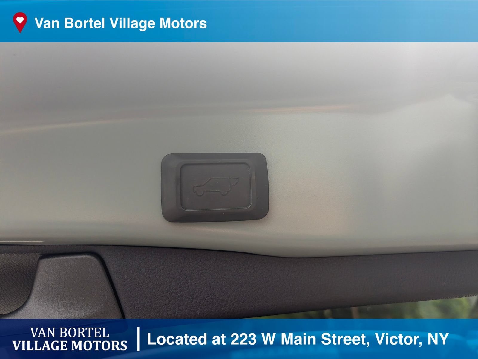 Used 2019 Toyota RAV4 Adventure w/ Cold Weather Package AWD/4WD image 36