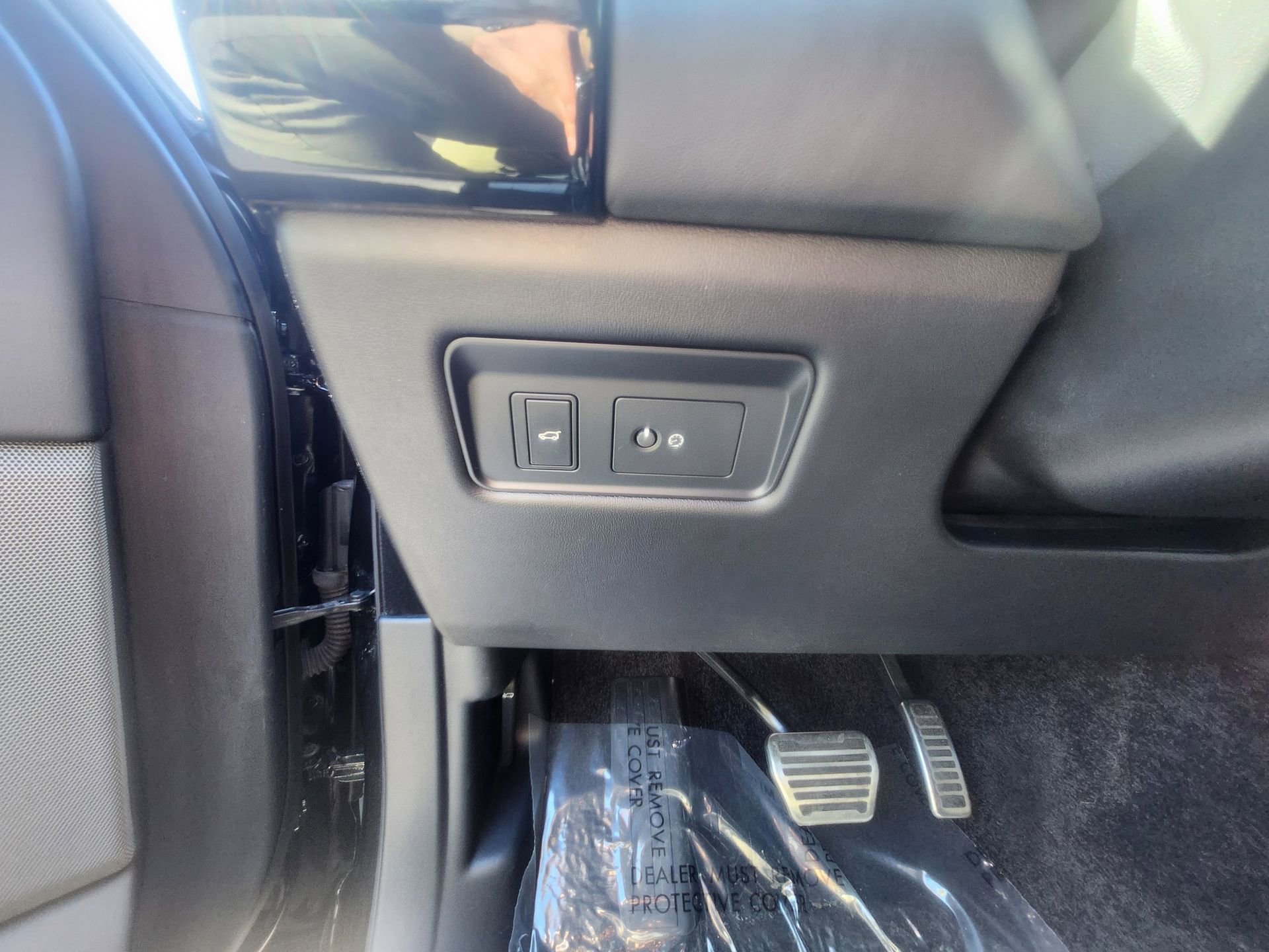 Used 2021 Land Rover Range Rover Westminster Edition image 8