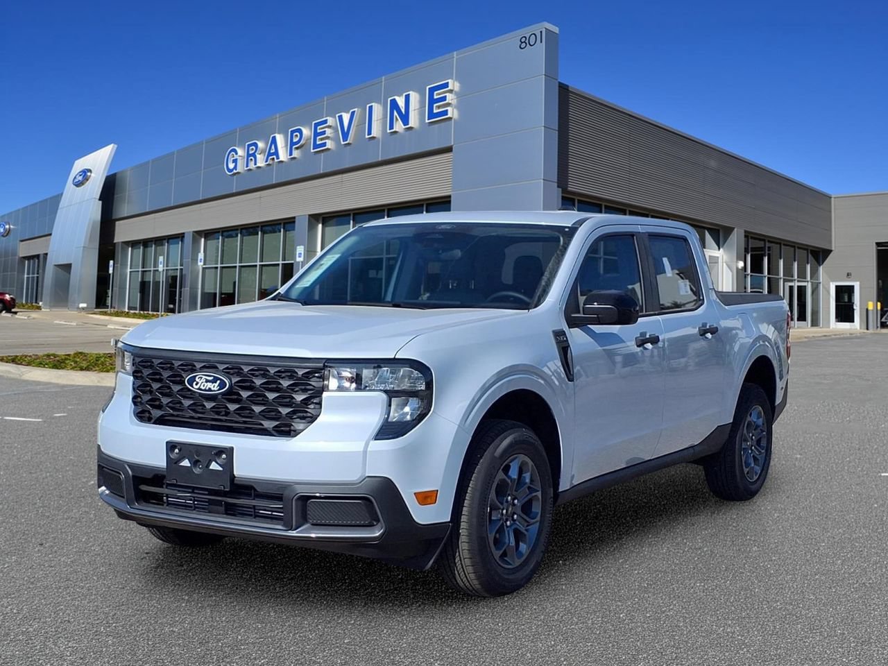 New 2026 Ford Maverick XLT w/ XLT Luxury Package FWD image 1