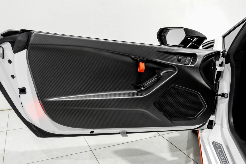 Used 2024 Lamborghini Huracan STO image 35