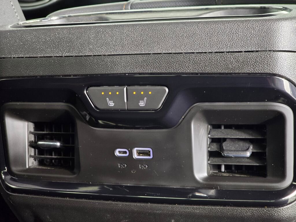 Used 2024 GMC Sierra 2500 AT4 w/ AT4 Premium Plus Package image 44