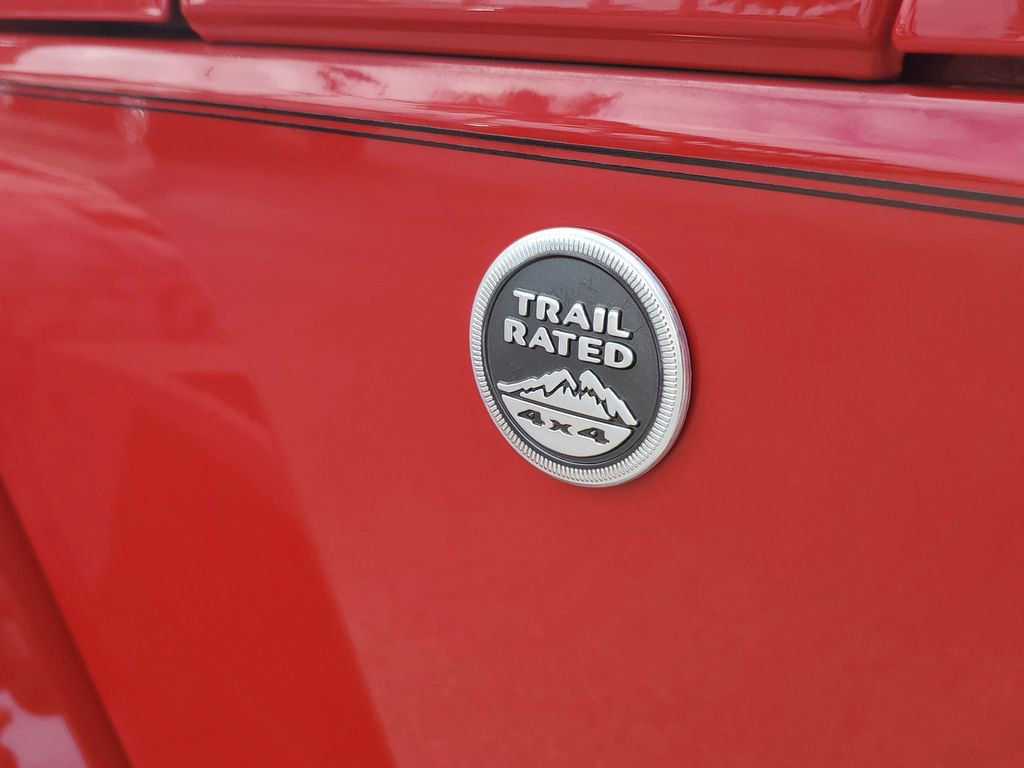 Used 2014 Jeep Wrangler Sahara w/ Connectivity Group image 28