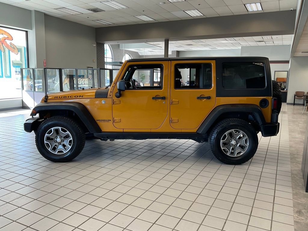 Used 2014 Jeep Wrangler Unlimited Rubicon image 4