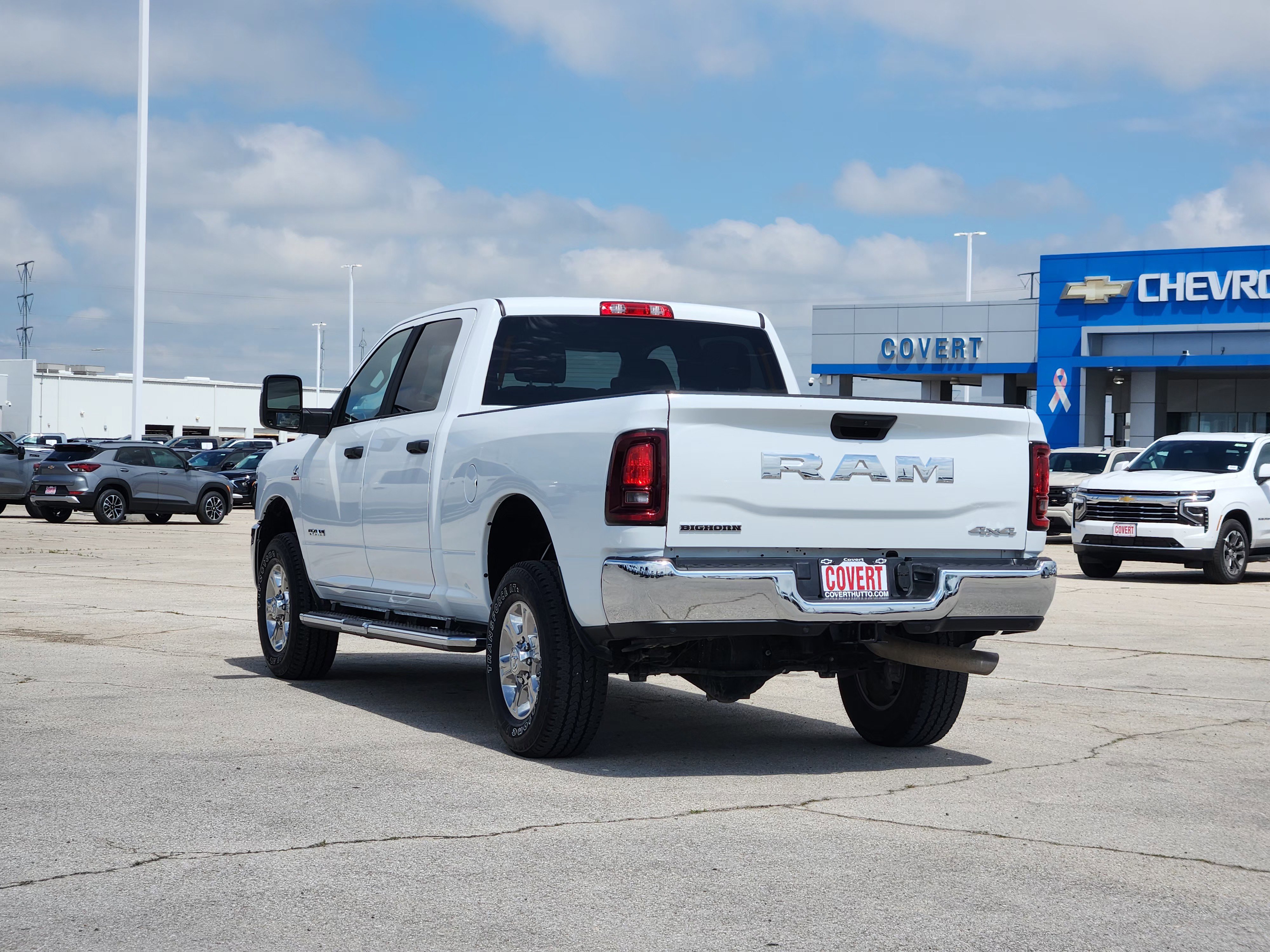 Used 2025 RAM 2500 Big Horn AWD/4WD image 5