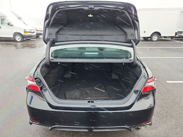 Used 2023 Toyota Camry SE image 28