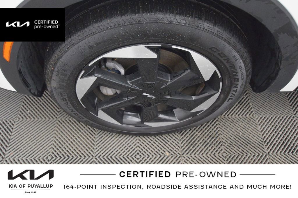 Certified 2025 Kia Sorento SX Prestige image 22