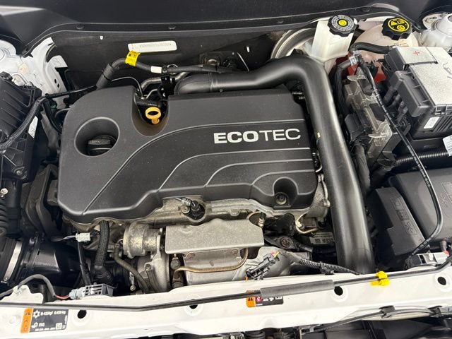 Used 2020 Chevrolet Equinox LT FWD image 28
