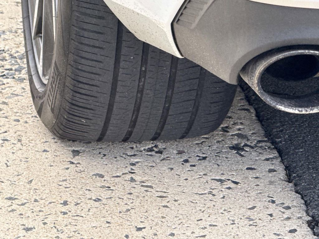 Used 2021 Audi SQ7 Premium Plus w/ Driver Assistance Package image 17