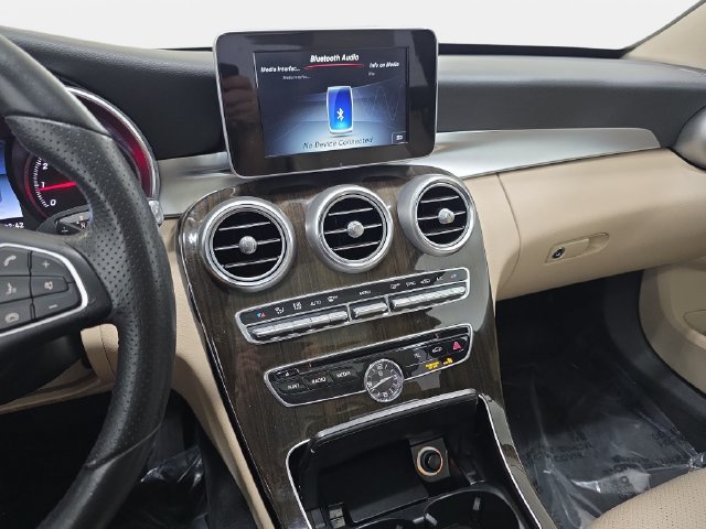 Used 2017 Mercedes-Benz C 300 4MATIC Sedan image 20