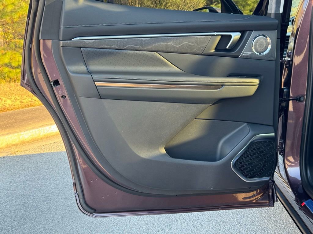 New 2026 Buick Enclave Avenir w/ Super Cruise Package image 21