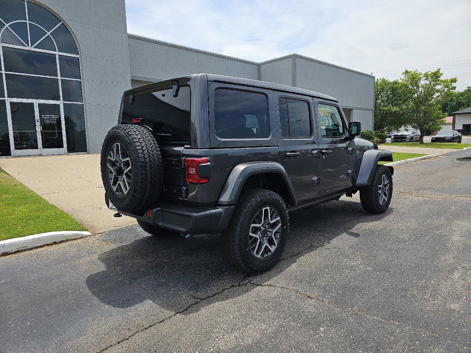 New 2025 Jeep Wrangler Sahara w/ Safety Group image 4