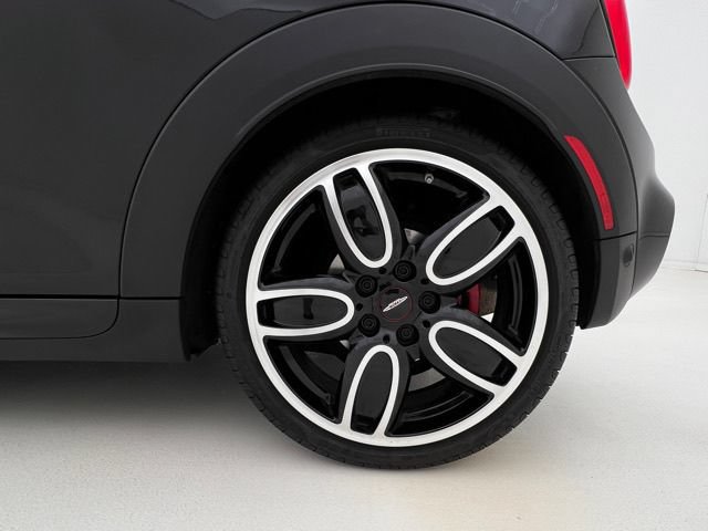 Used 2018 MINI Cooper John Cooper Works FWD image 31
